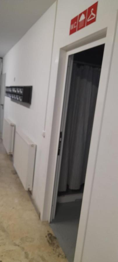 Albergue Santiago Apostol Logroño Dış mekan fotoğraf